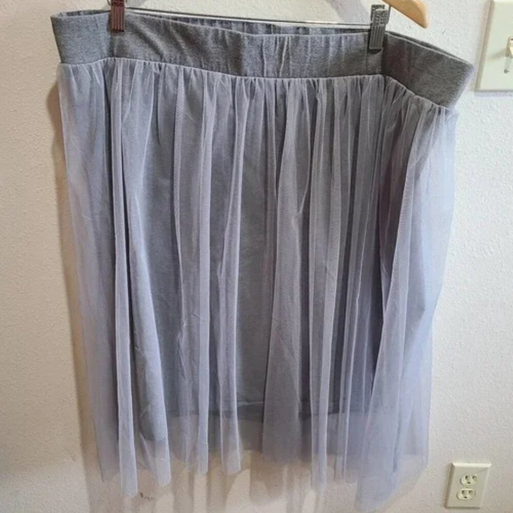 3X Torrid Grey Tulle Skirt